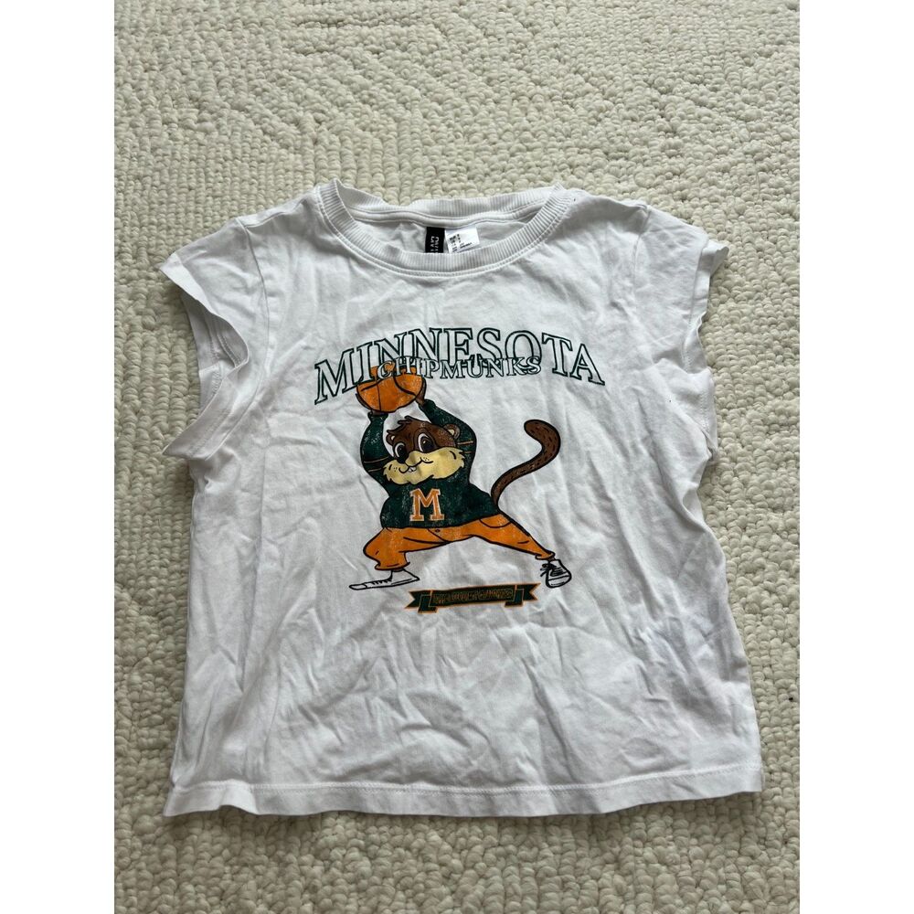 white h&m baby tee